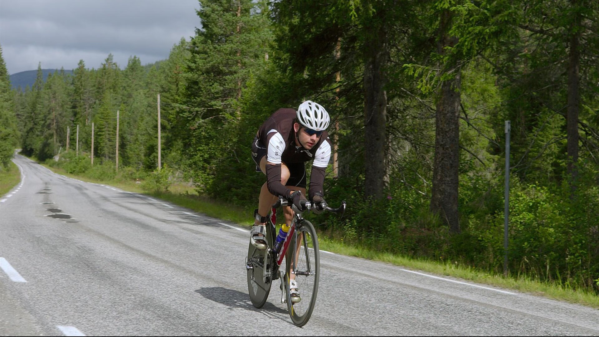 球场荣耀：那些屹立不倒的传奇人物，球场风云荣耀征程